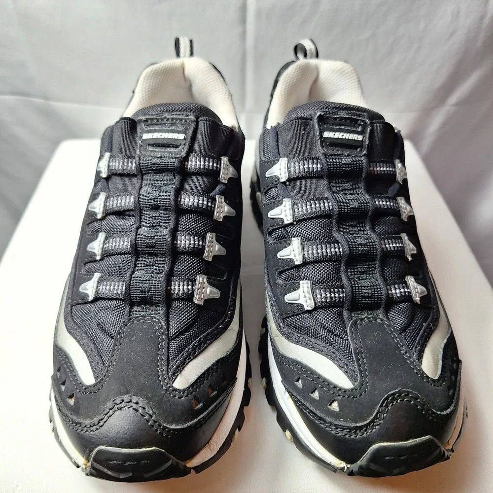 SKECHERS D'Lites - Biggest Fan Sneakers Womens Sz 8 Black White Retro Skater Y2K